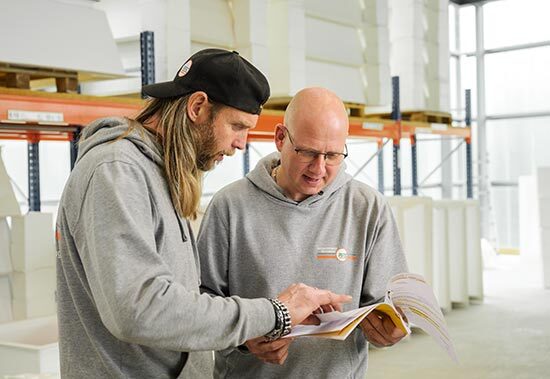 Real AG Arbeitsplatz Neubau Produktion