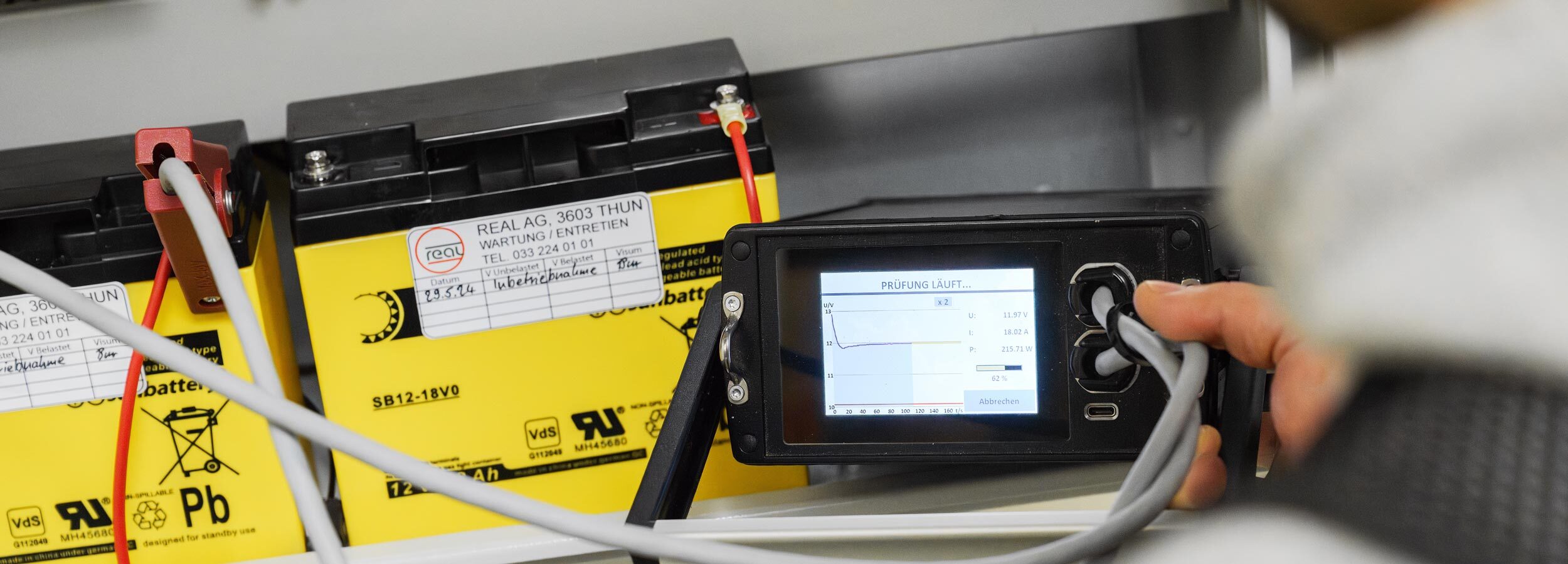 Wartung und Service Rauch- Wärme Abzug