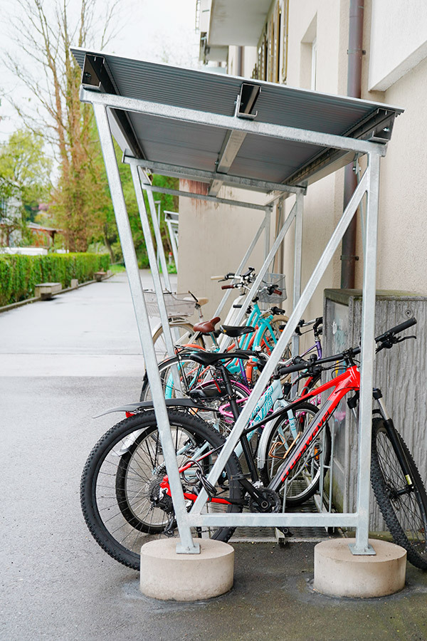 support-a-velos-avec-toit.jpg